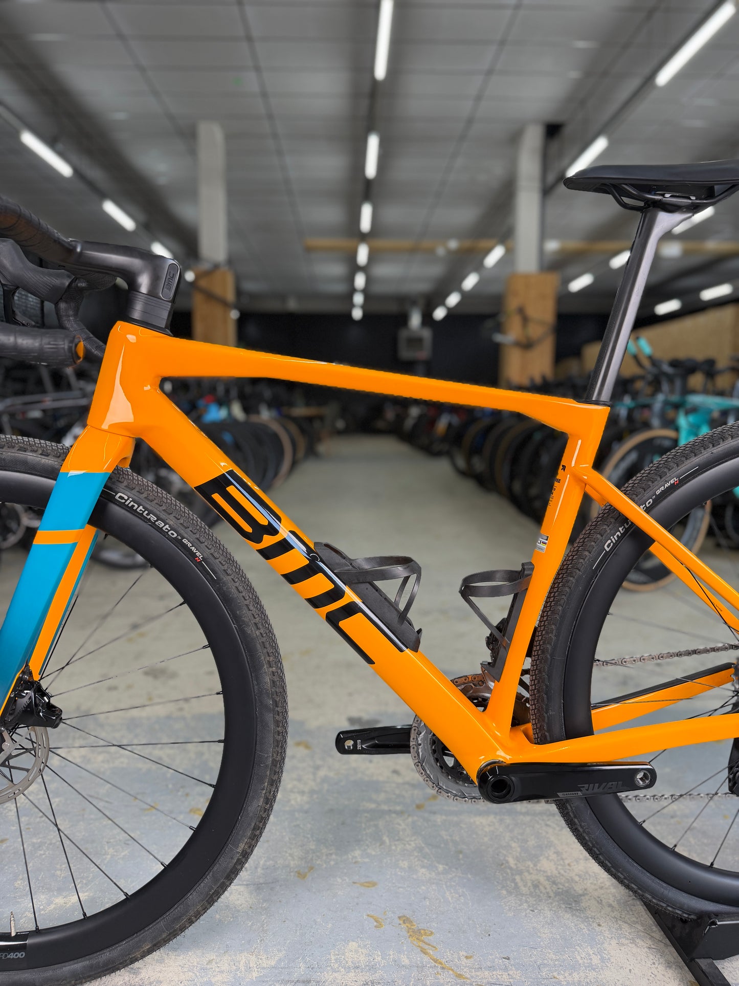BMC Kaius 01 THREE AXS Gravel Fiets