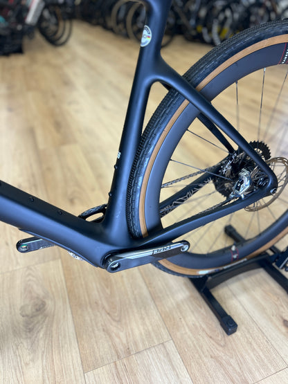 0km Showroom Model Cervelo Aspero 5 Red XPLR AXS Gravel Fiets