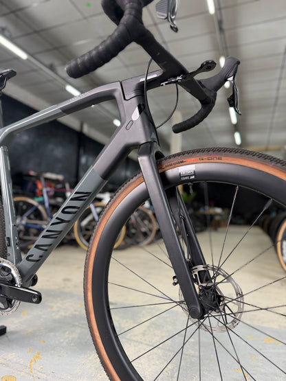 Canyon Grail CF SL7 AXS Gravel Fiets