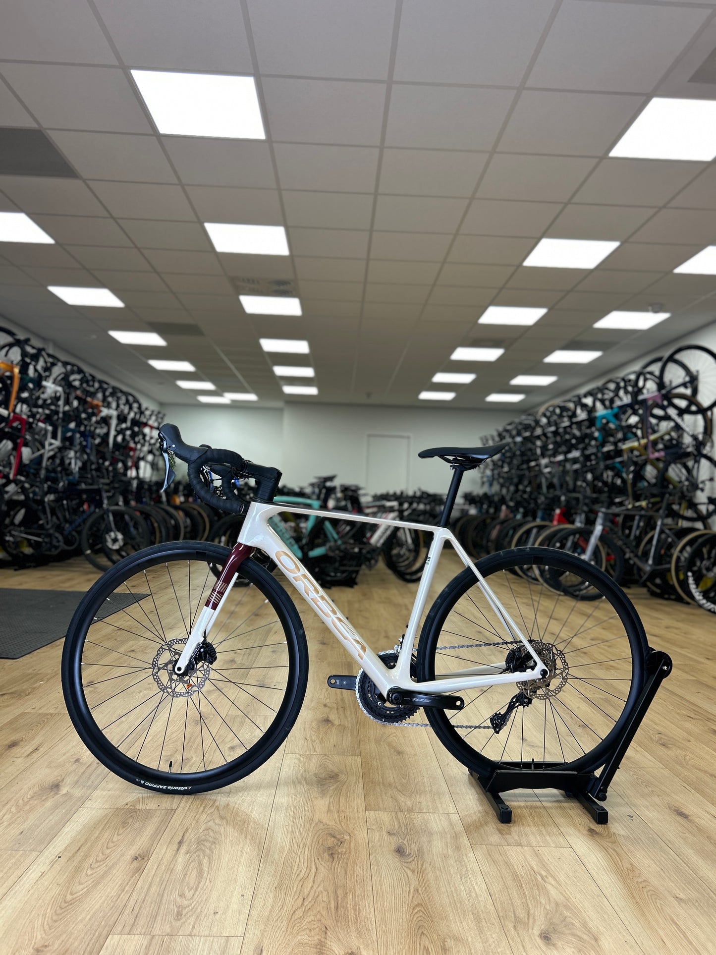 Showroom Model Orbea Orca M30 Carbon Racing Bike