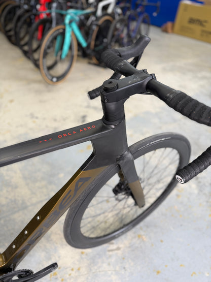 Orbea Orca Aero M30iLTD Di2 Carbon Racefiets
