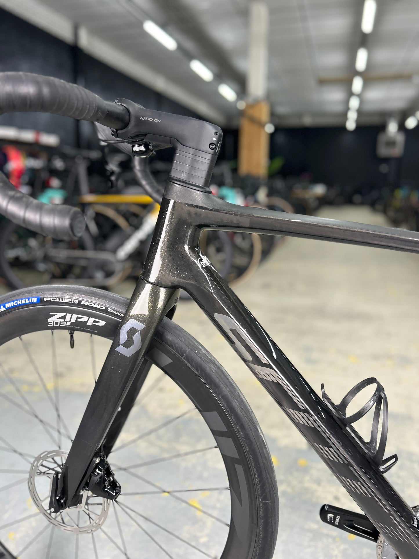 Scott Addict 10 AXS Carbon Road Bike
