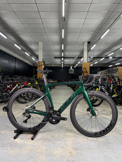 NIEUW Isaac Meson Di2 Carbon Racefiets