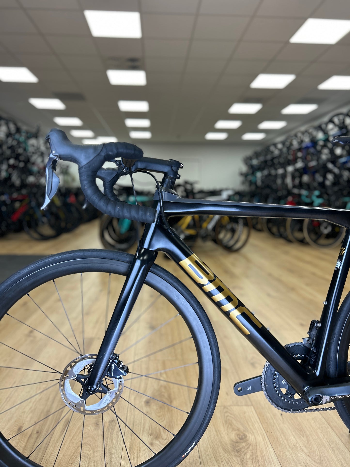 BMC Teammachine SLR02 Di2 Carbon Road Bike