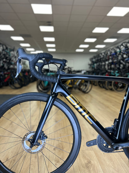 BMC Teammachine SLR02 Di2 Carbon Road Bike