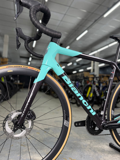 Bianchi Specialissima Pro Di2 Carbon Racefiets