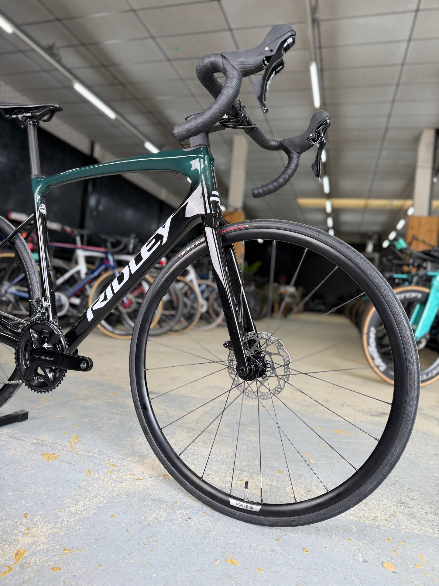 NEW Ridley Fenix SLiC Carbon Road Bike