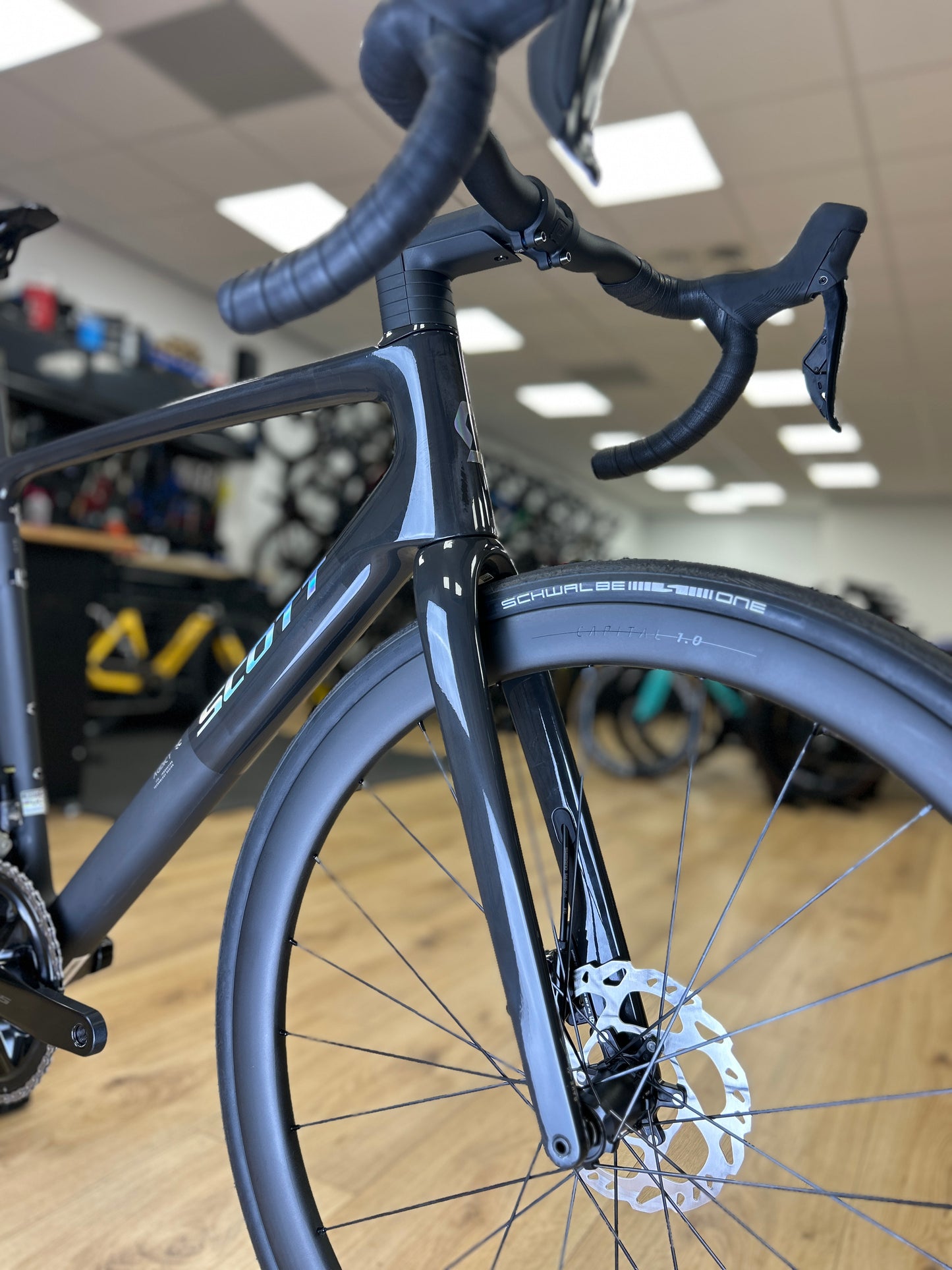 0km Showroom Model Scott Addict RC Di2 Carbon Racefiets