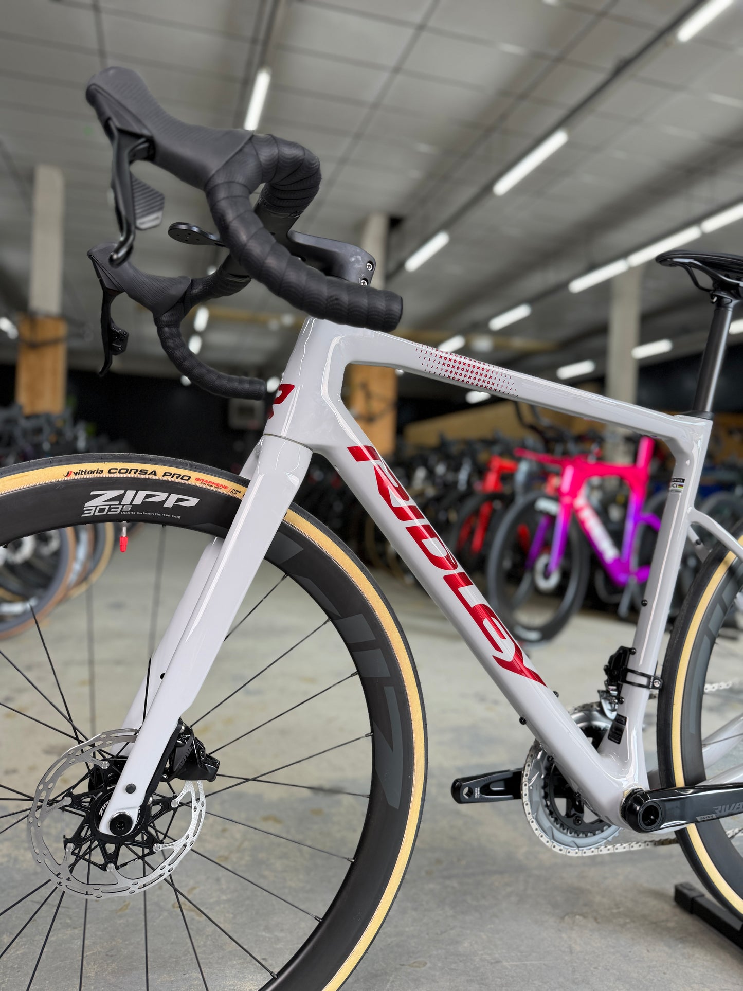 NIEUW Ridley Grifn AXS Gravel Fiets