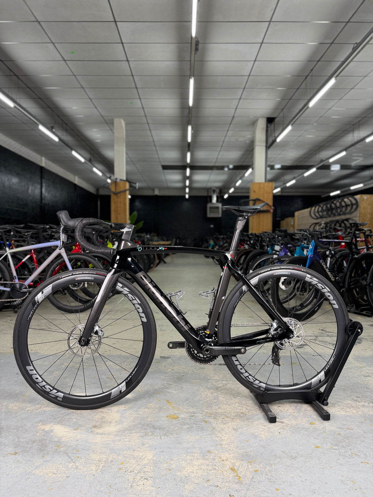 Bianchi Oltre XR4 SRAM RED eTap Carbon Racefiets
