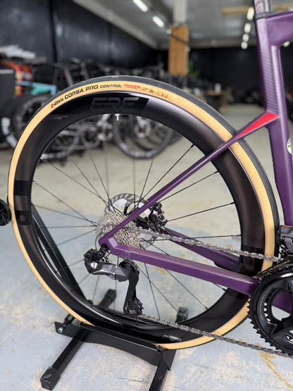 NIEUW BMC Roadmachine 01 Di2 Carbon Racefiets