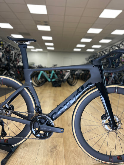 0km Showroom Model Cervélo S5 Di2 Carbon Racefiets