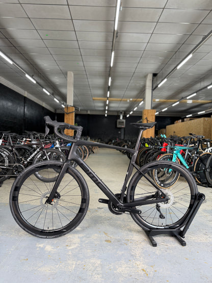 NIEUW BMC Roadmachine Di2 Carbon Racefiets