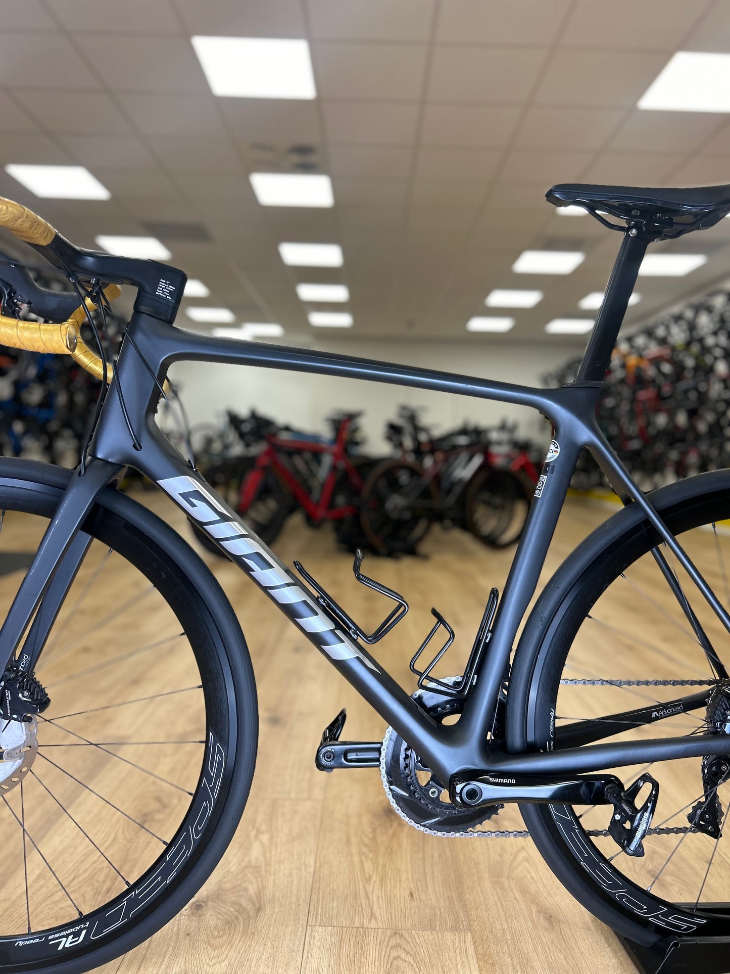 Giant TCR Ultegra Carbon disc Racefiets