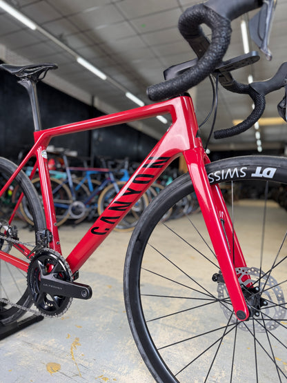 Canyon Ultimate CF SL Di2 Carbon Racefiets