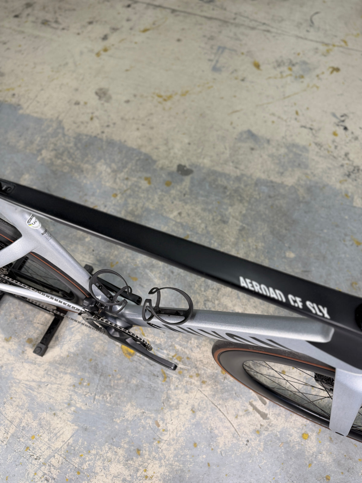 300km Canyon Aeroad CF SLX Di2 Carbon Racefiets
