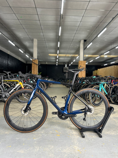 Isaac Boson Di2 Carbon Road Bike