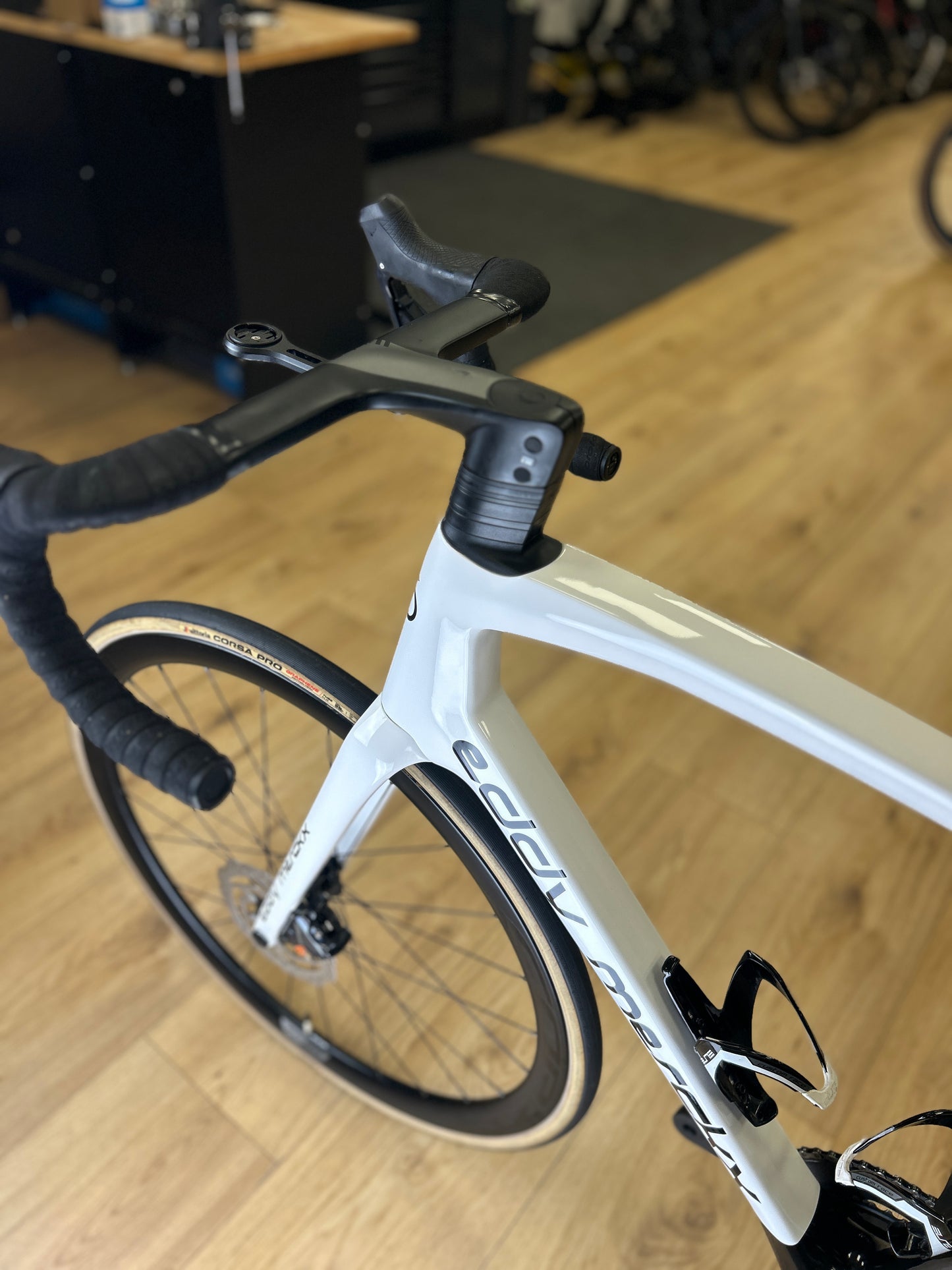 Eddy Merckx 525 Di2 Carbon Racefiets