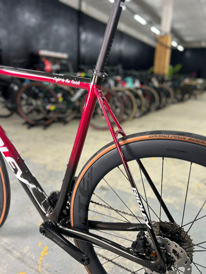 Showroom model Ridley Helium SLX Di2 Carbon Race Bike