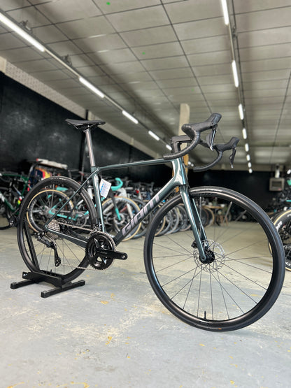 NIEUW Giant TCR Advanced Pro 1 Di2 Carbon Racefiets
