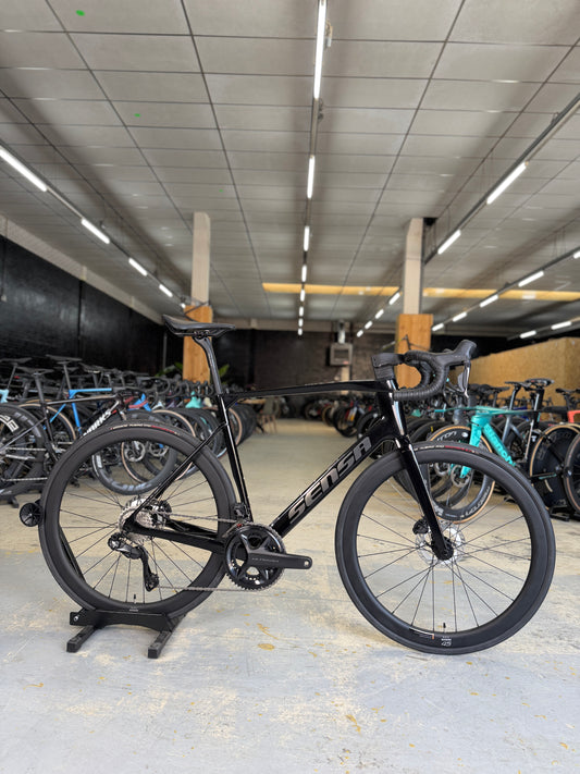 NIEUW Sensa Giulia GF Di2 Carbon Racefiets