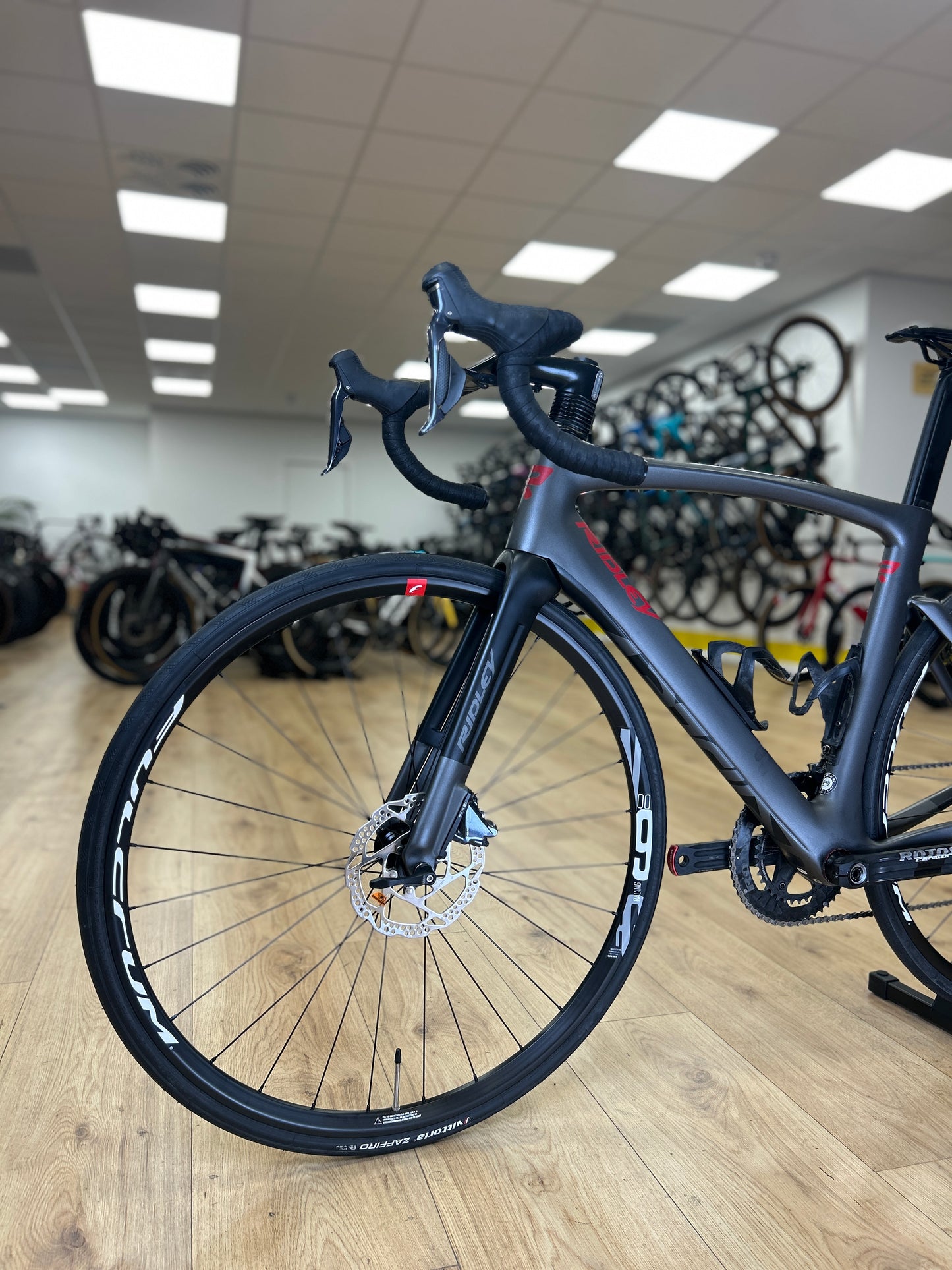 Ridley Noah Disc Di2 Carbon Racefiets