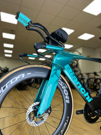 Bianchi Aquila RC Disc Di2 Carbon TT