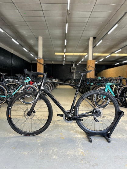 Giant Defy Advanced Pro AXS Carbon Racefiets