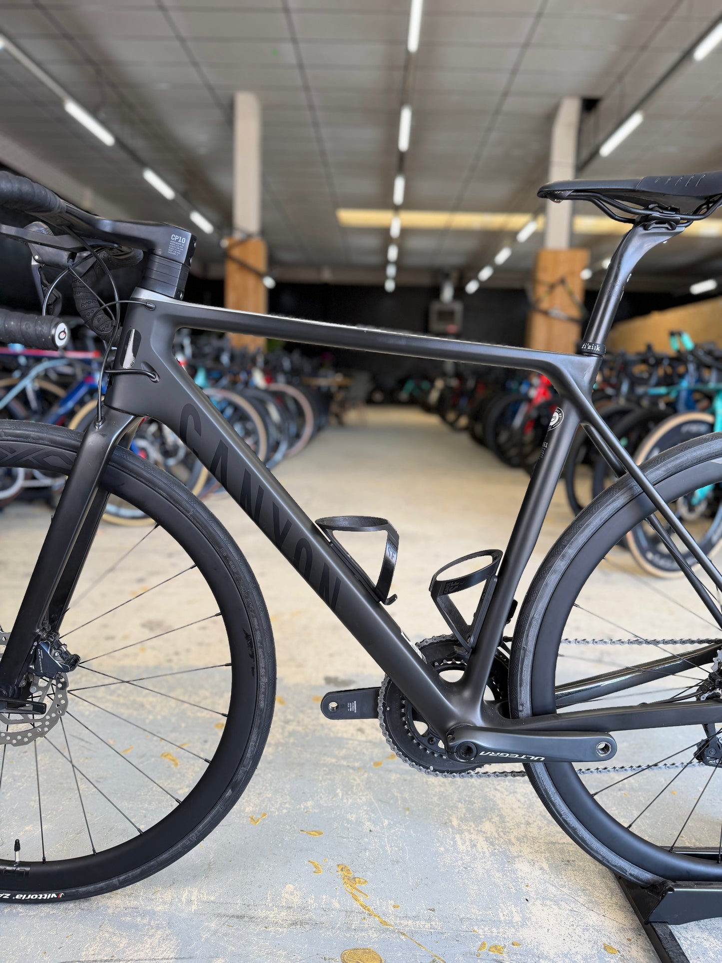 Canyon Ultimate CF SL Di2 Carbon Racefiets