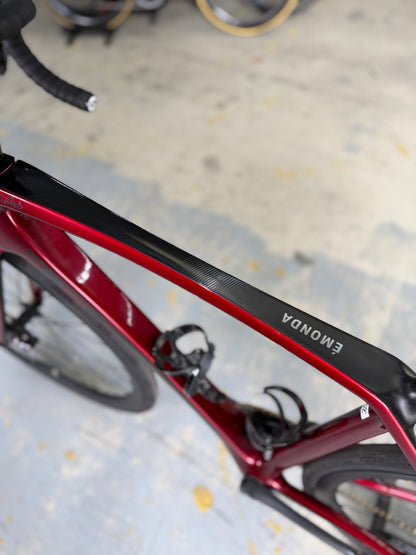 Trek Émonda SL6 Di2 Carbon Road Bike