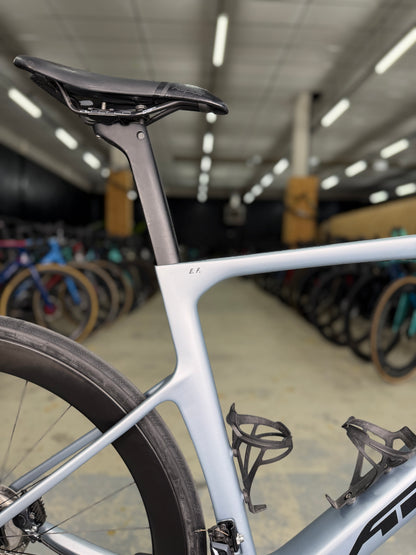 Apex Flare Carbon Racefiets