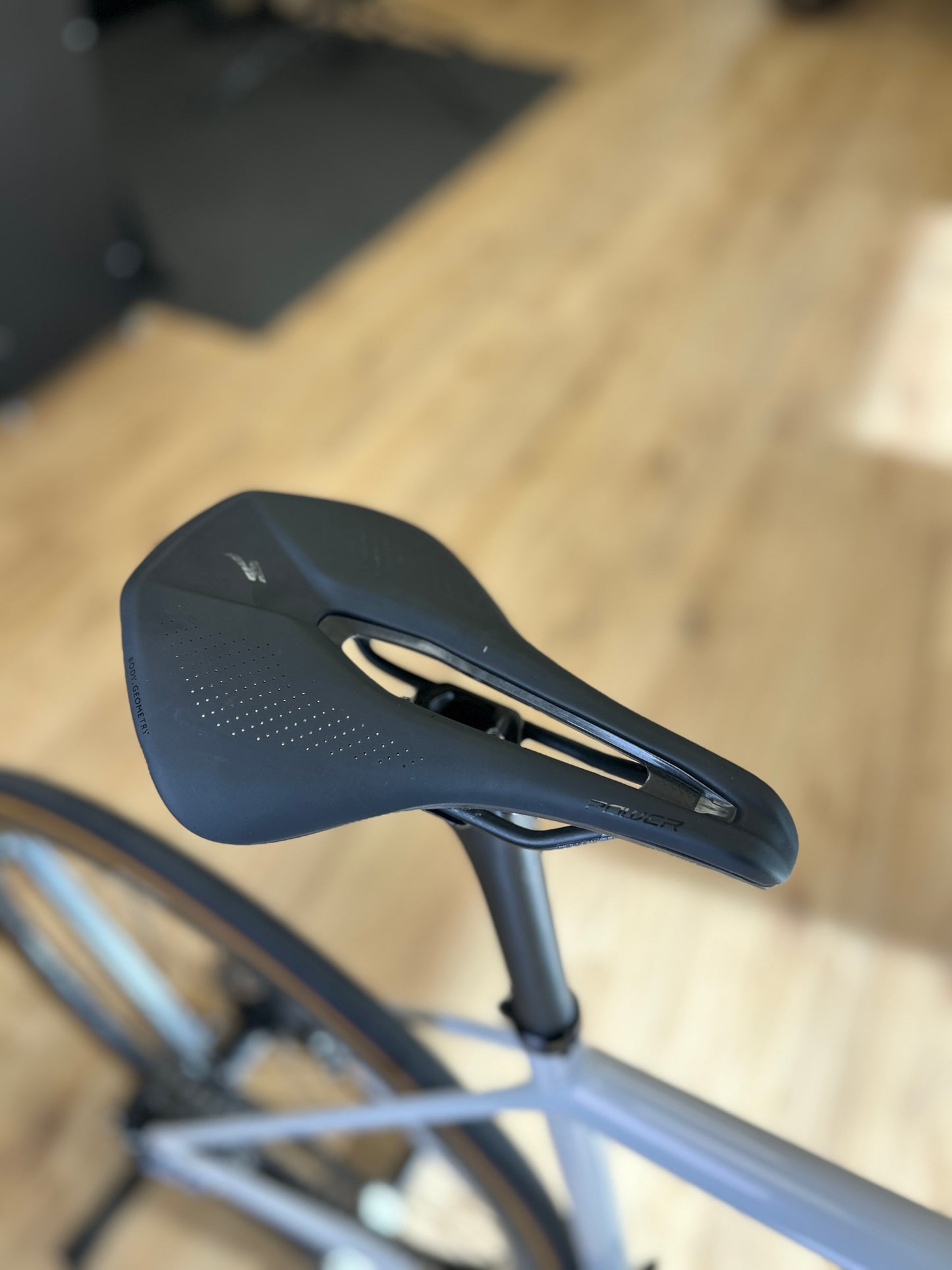 Specialized Aethos Di2 Carbon Racefiets