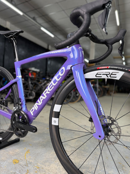 DEMO Pinarello F5 Di2 Carbon Road Bike