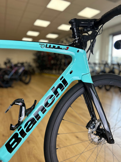 Bianchi Oltre Xr3 Di2 Disc Carbon Racefiets