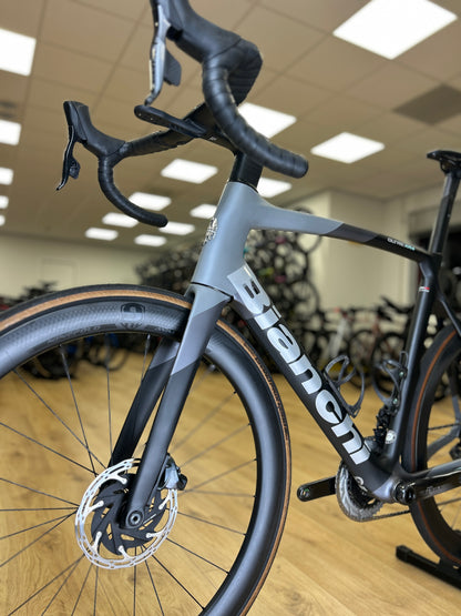 Bianchi Oltre XR4 AXS Carbon Racefiets