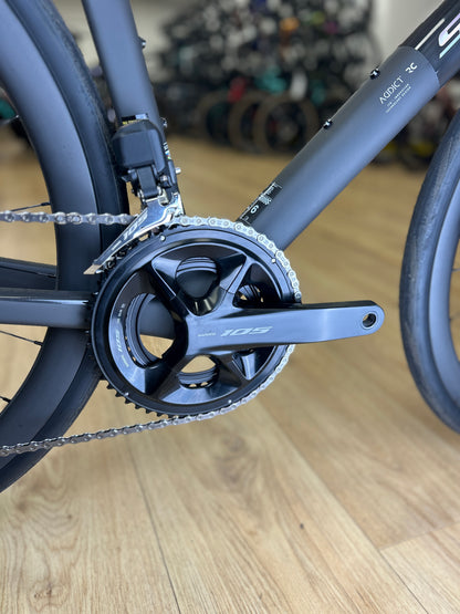 0km Showroom Model Scott Addict RC Di2 Carbon Racefiets