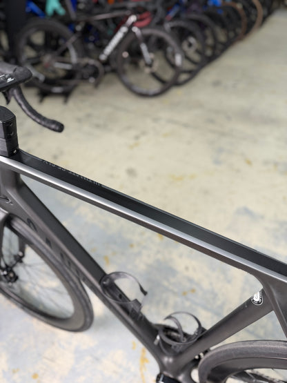 Canyon Ultimate CF SLX Dura Ace Di2 Carbon Racefiets