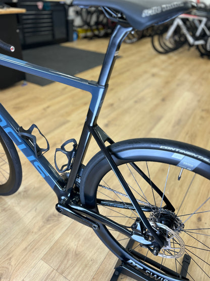 Focus Izalco MAX 9.7 AXS Carbon Racefiets