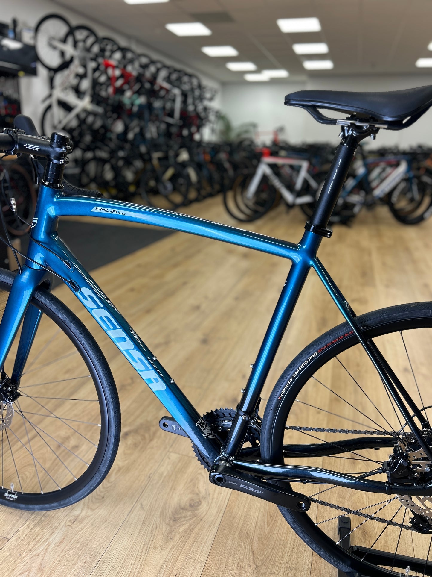 0km Showroom Model Sensa Emilia Racefiets