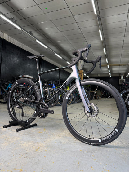 Giant Defy Advanced Pro 1 Di2 Carbon Road Bike