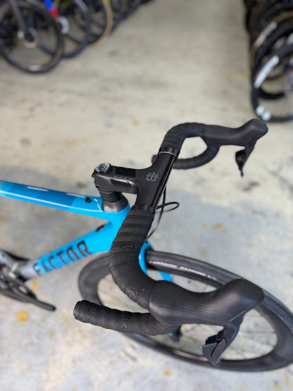 NEW Factor O2 Di2 Carbon Road Bike