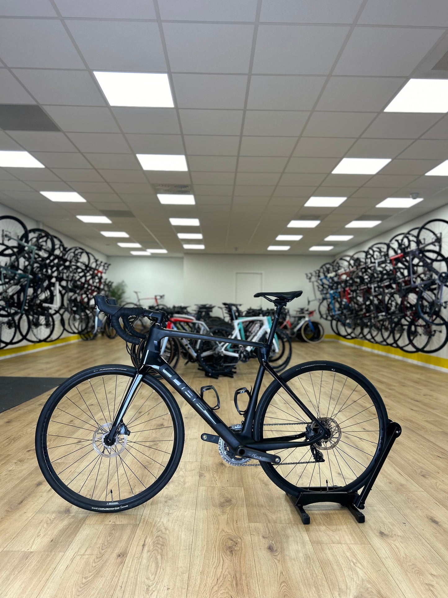 Cube Agree SLT PM AXS Carbon Disc Racefiets