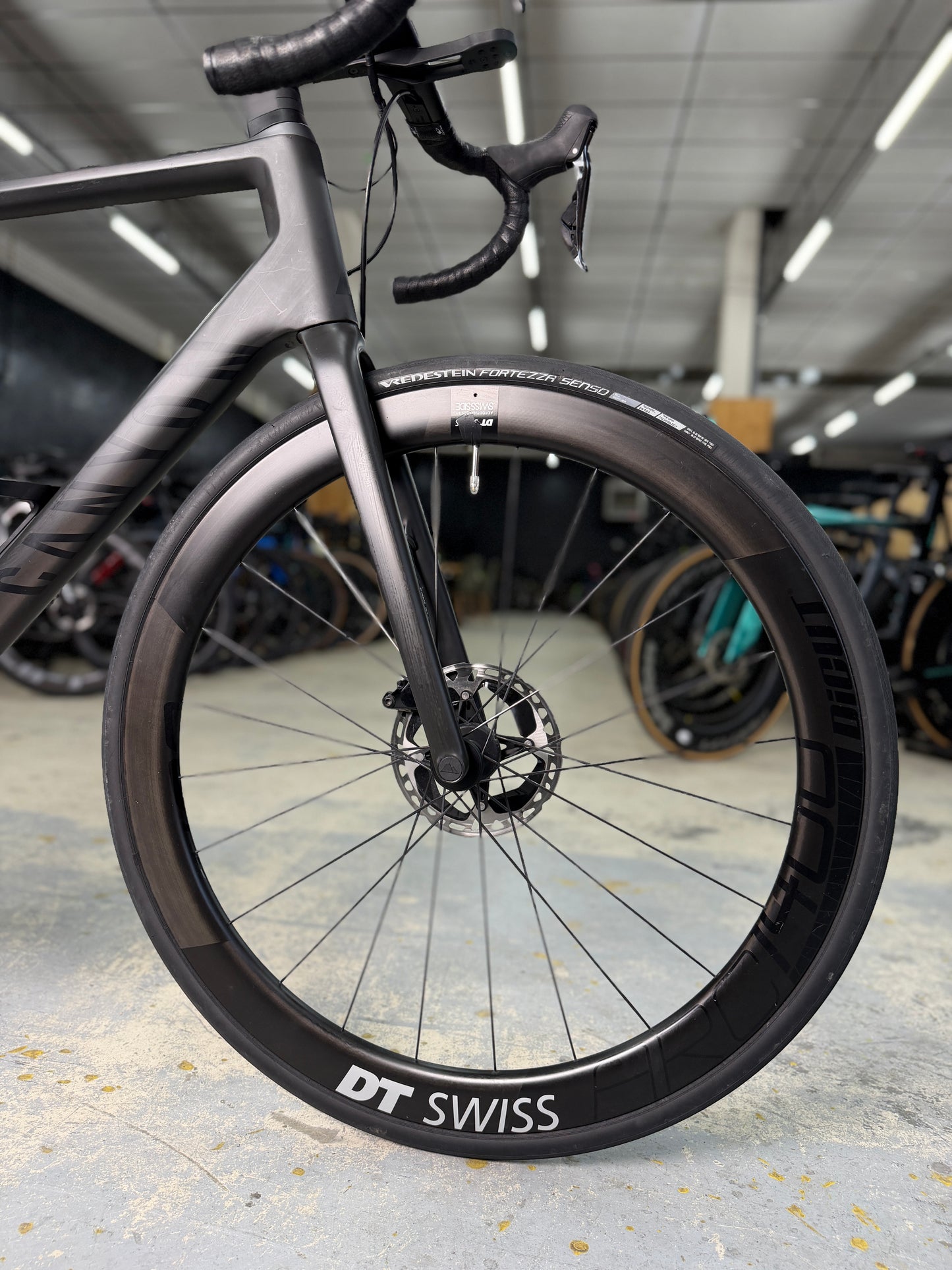 Canyon Ultimate CF SLX Dura Ace Di2 Carbon Racefiets