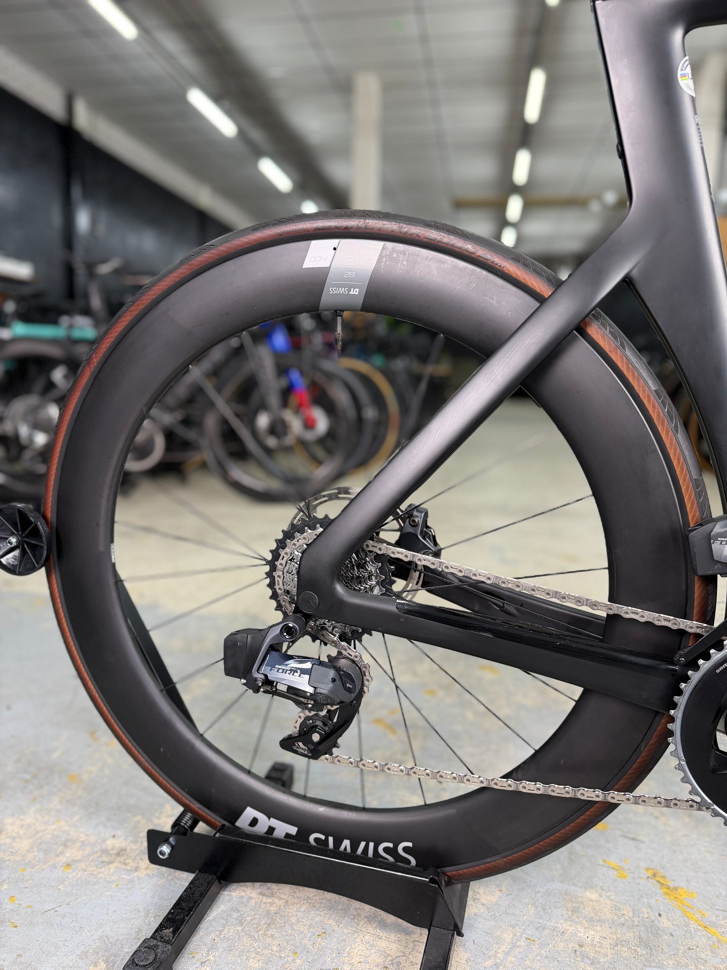 Canyon Aeroad CF SLX AXS Carbon Racefiets