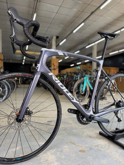 NIEUW Ridley Fenix Carbon Racefiets