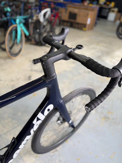 Cervélo Caledonia-5 Red eTap Carbon Road Bike