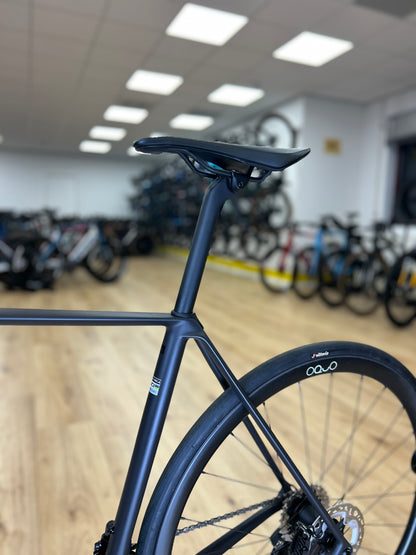 0km Showroom Model Orbea Orca M20i Di2 Carbon Racefiets