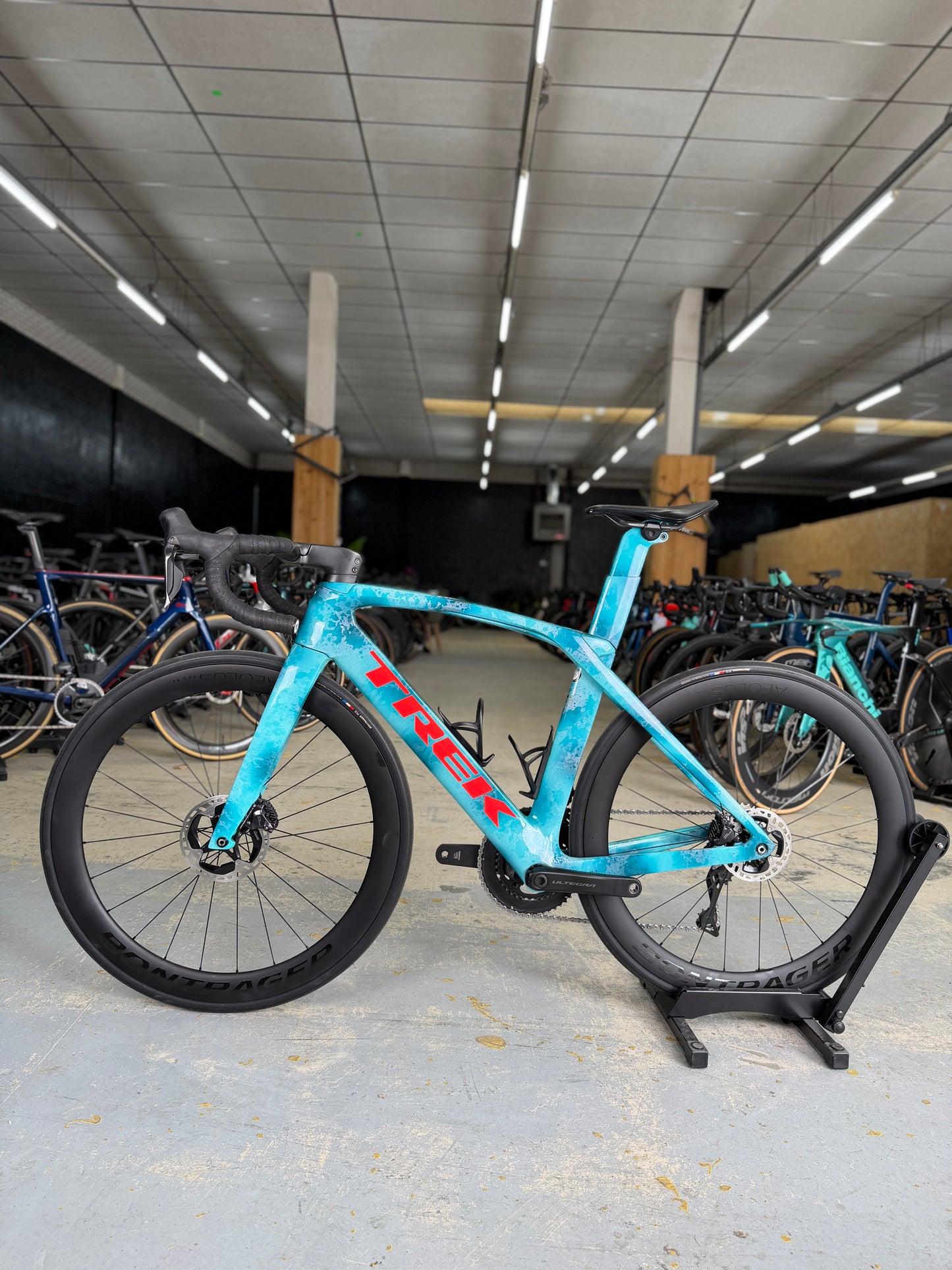 Trek Madone SLR Di2 Carbon Road Bike