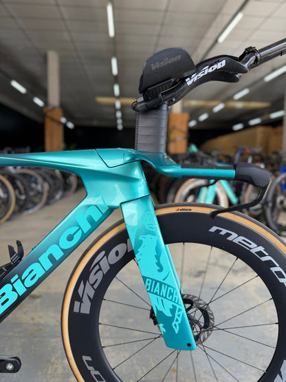 Bianchi Aquila RC Disc Di2 Carbon Road Bike