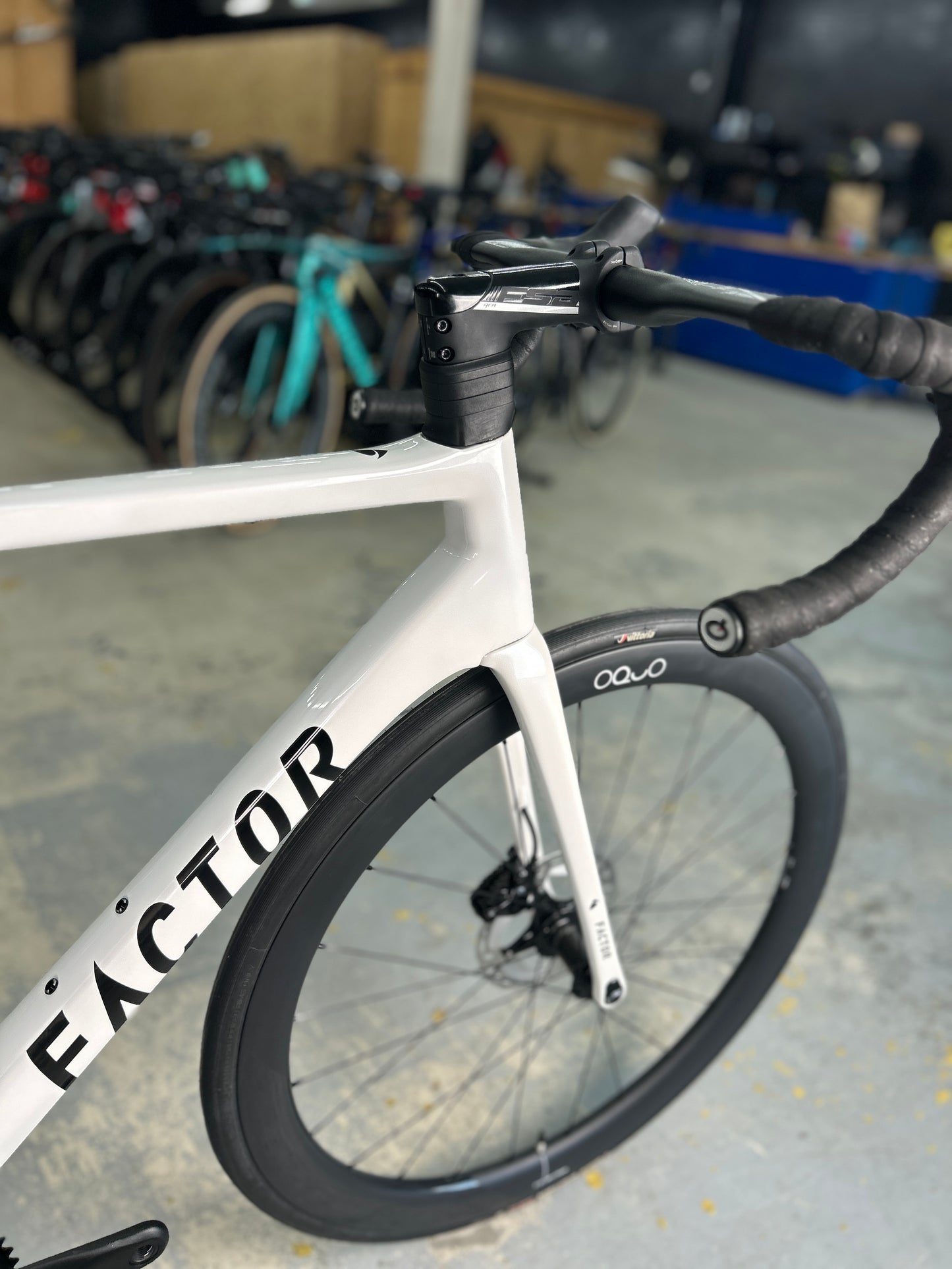 Showroom Factor O2 Di2 Carbon Racefiets